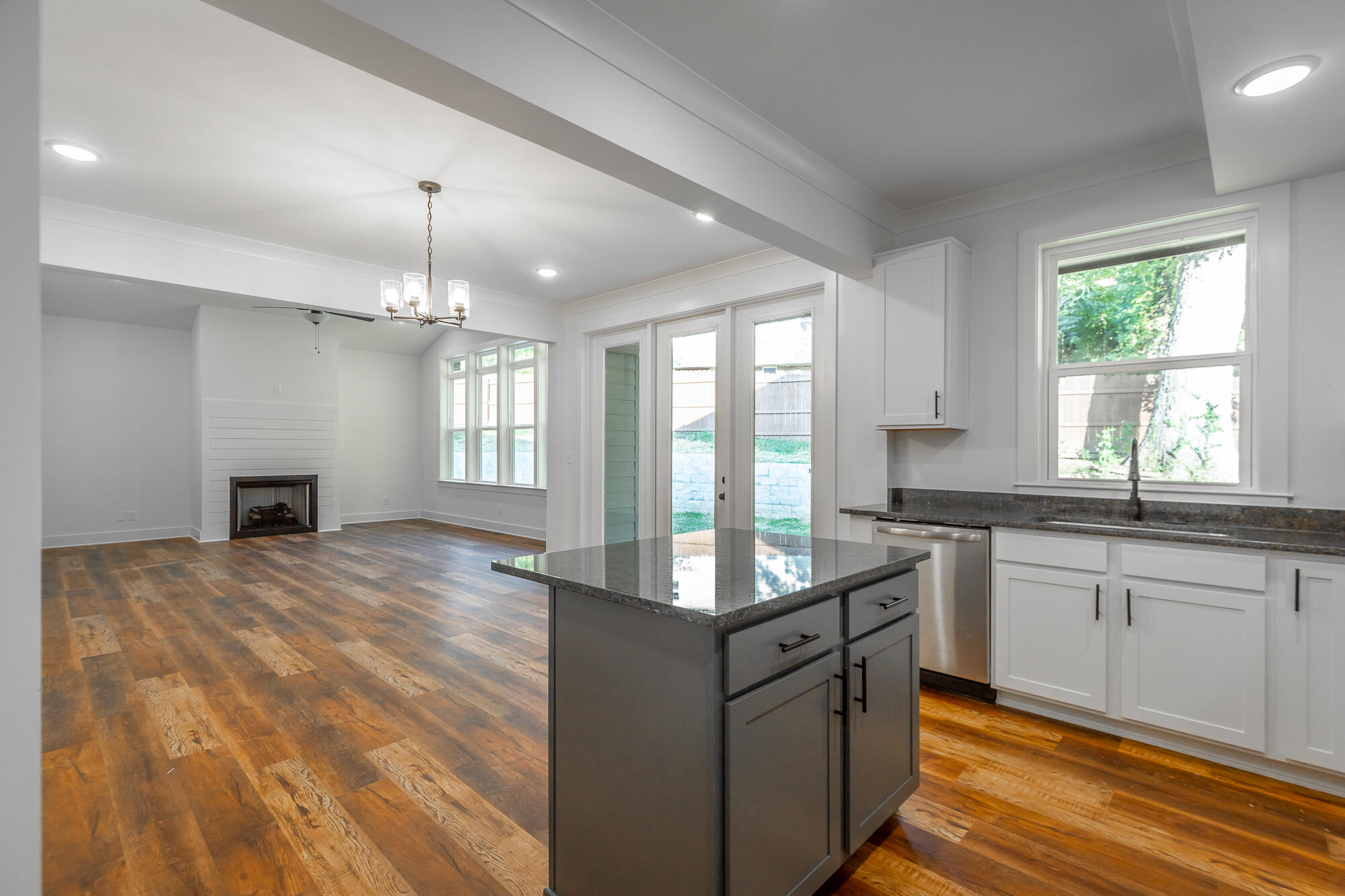 542 Lullwater Road Chattanooga, TN 37405 - Photo 17 of 50 542 Lullwater Road HD-36