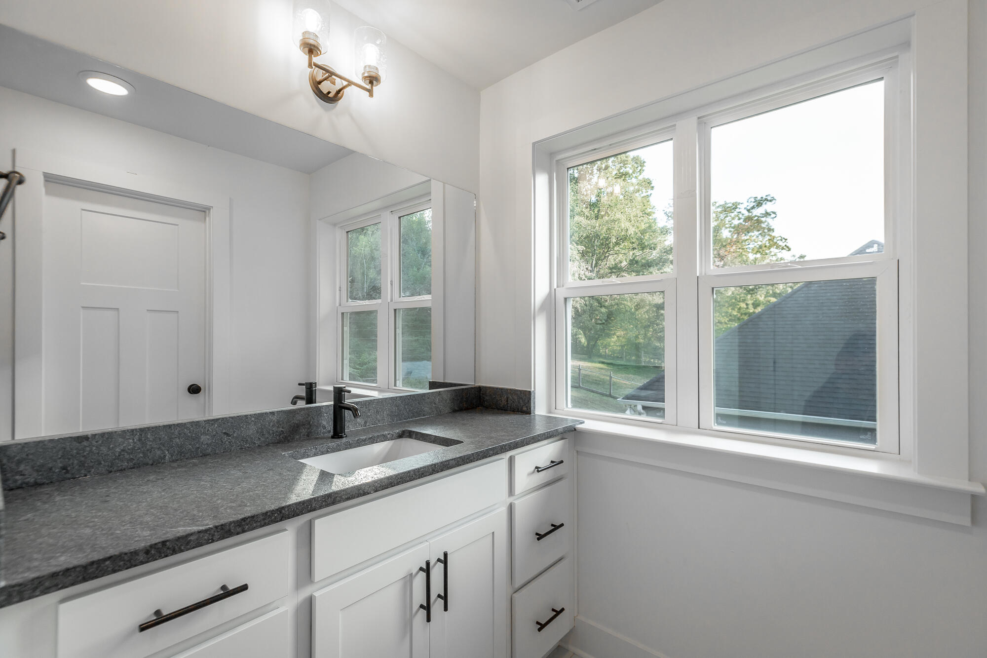 542 Lullwater Road Chattanooga, TN 37405 - Photo 30 of 50 542 Lullwater Road HD-56