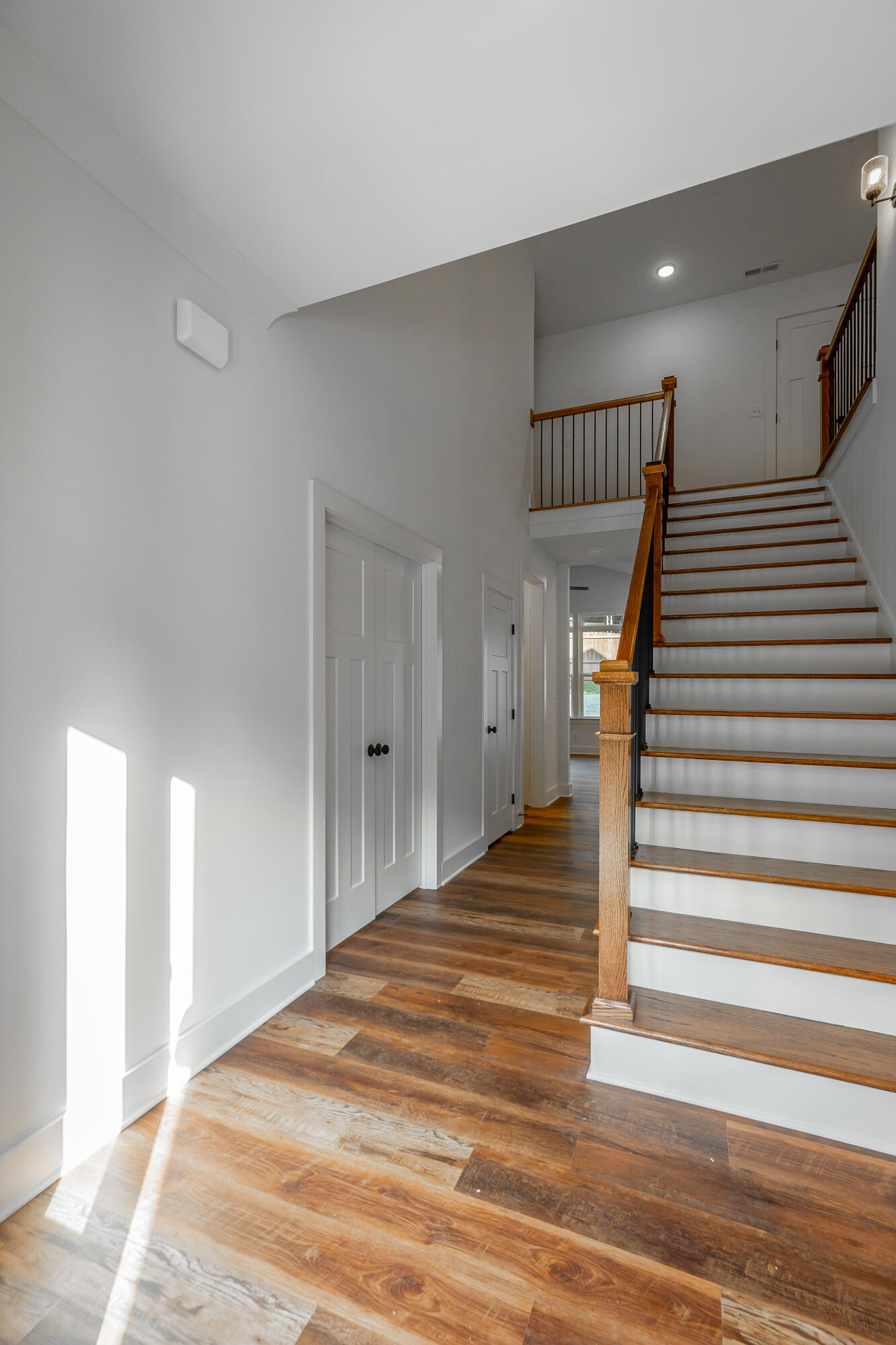 542 Lullwater Road Chattanooga, TN 37405 - Photo 45 of 50 542 Lullwater Road HD-16