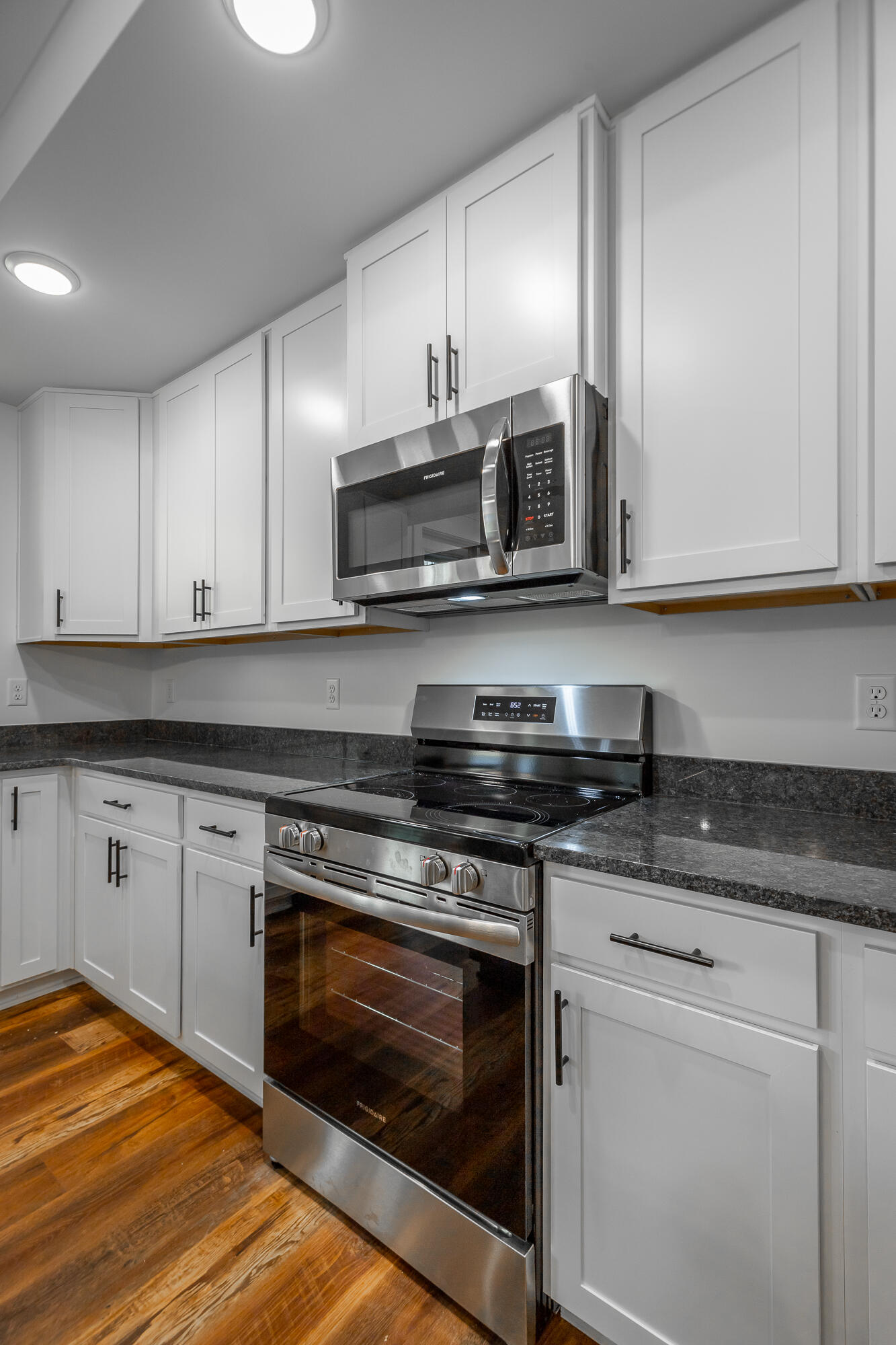 542 Lullwater Road Chattanooga, TN 37405 - Photo 9 of 50 542 Lullwater Road HD-41