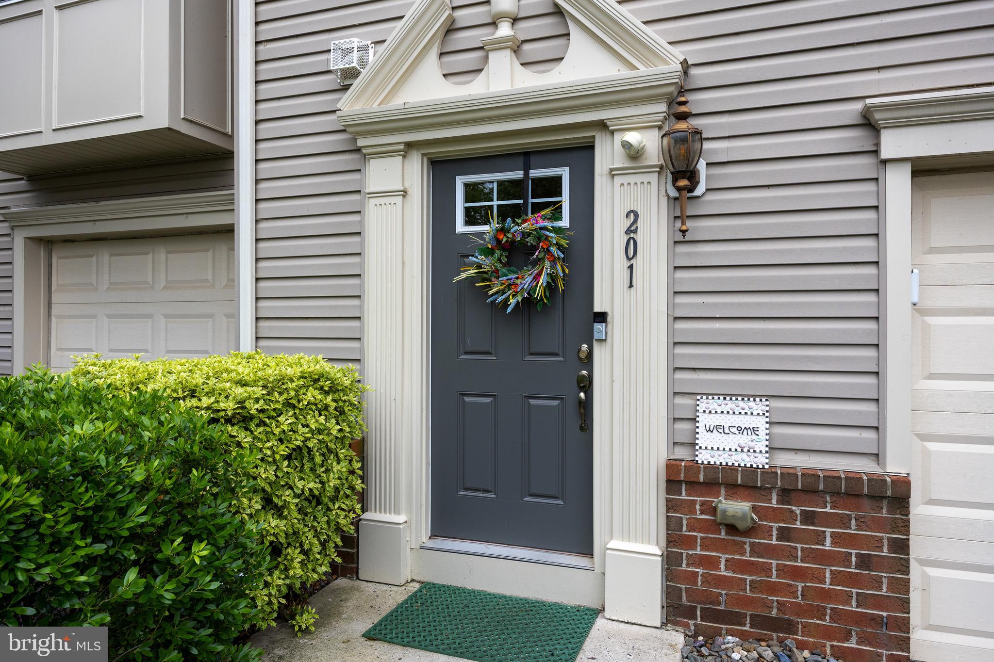 201 Perry Way Cinnaminson, NJ 08077 - Photo 4 of 31