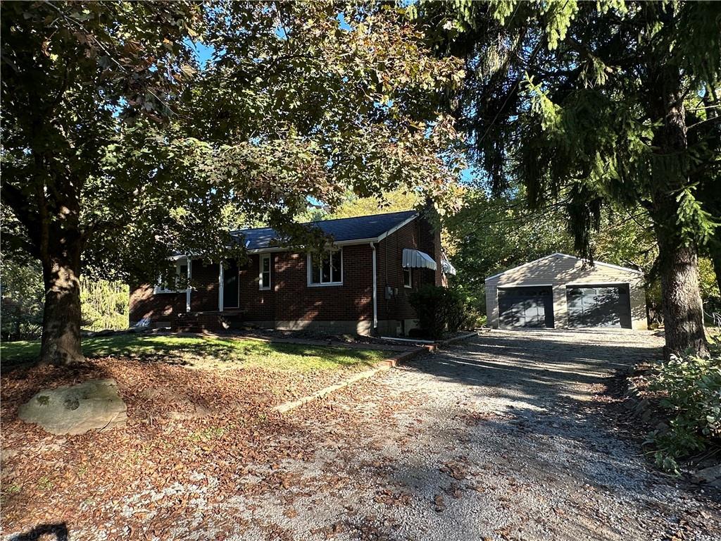 2762 Russelton Road Tarentum, PA 15084 - Photo 4 of 45 Gallery Image 4