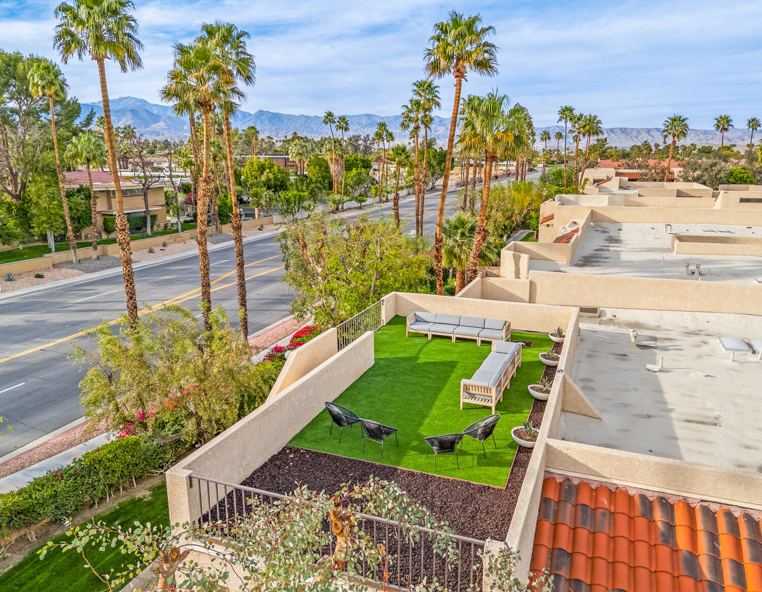 200 East Racquet Club Road, Unit 60 Palm Springs, CA 92262 - Photo 42 of 48 a view of a city