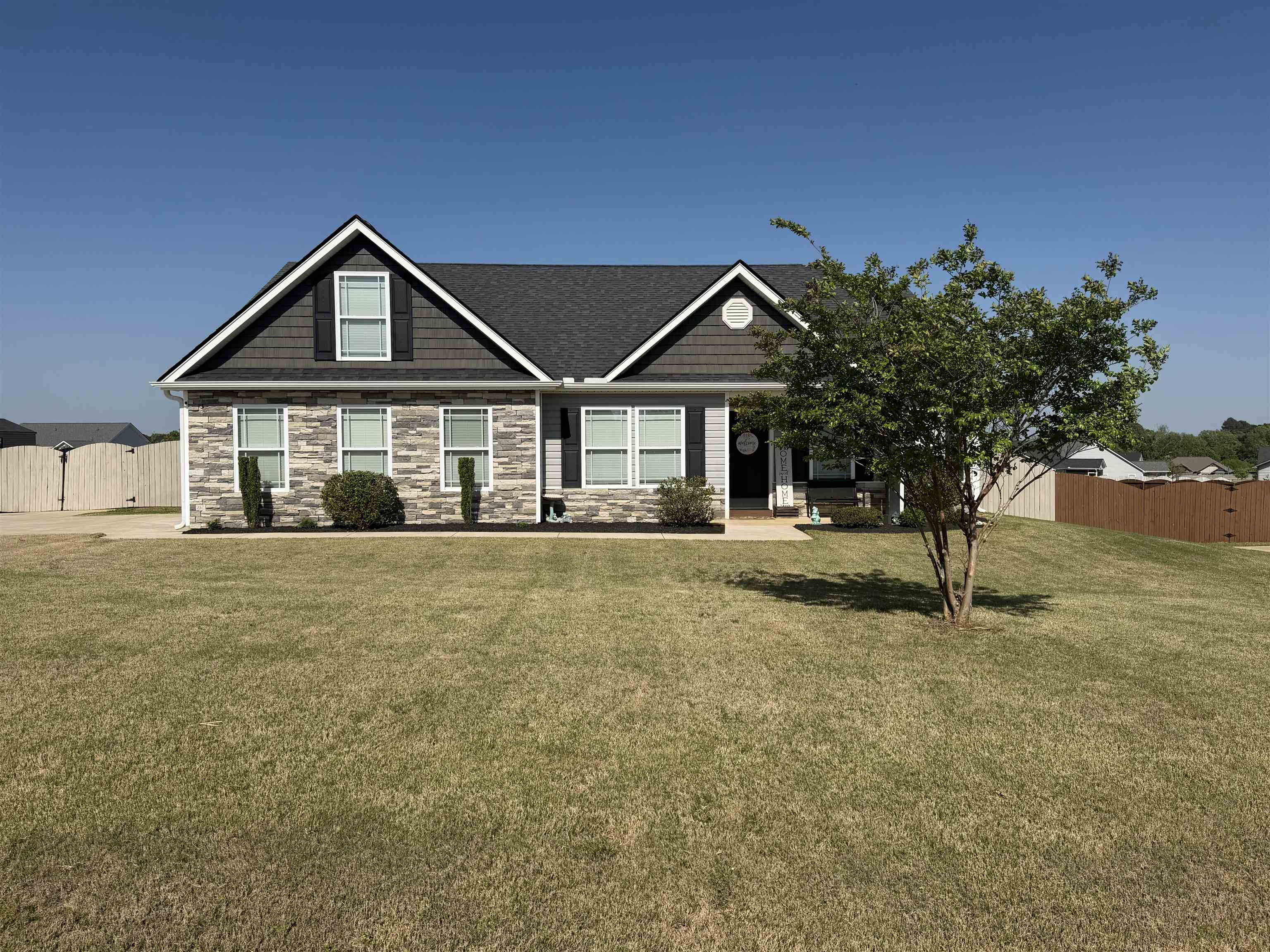 333 State Rd S-42-1013 Boiling Springs, SC 29316 - Photo 1 of 35 Gallery Image 1