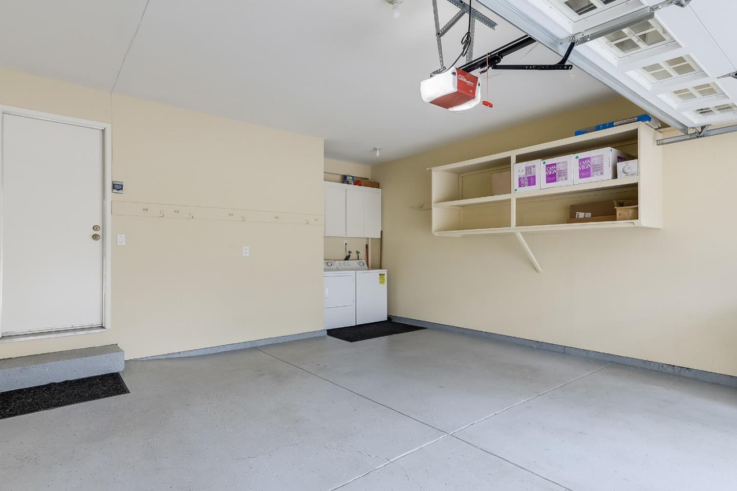 950 Boranda Avenue, Unit 10 Mountain View, CA 94040 - Photo 20 of 20 an empty room with shelves