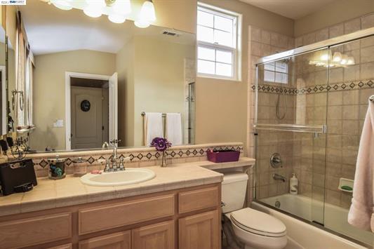 516 Tylerton Court San Ramon, CA 94582 - Photo 19 of 24 Gallery Image 19