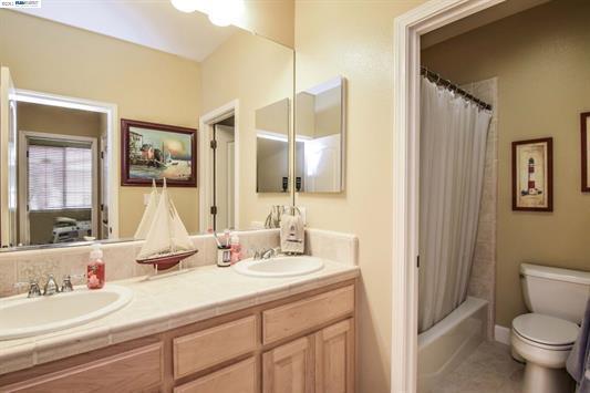 516 Tylerton Court San Ramon, CA 94582 - Photo 20 of 24 Gallery Image 20