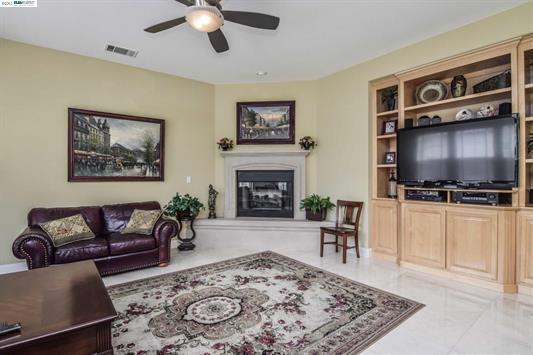 516 Tylerton Court San Ramon, CA 94582 - Photo 10 of 24 Gallery Image 10
