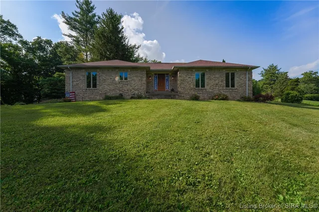 $415,000 | 5226 Buck Creek Road, Floyds Knobs, IN 47119