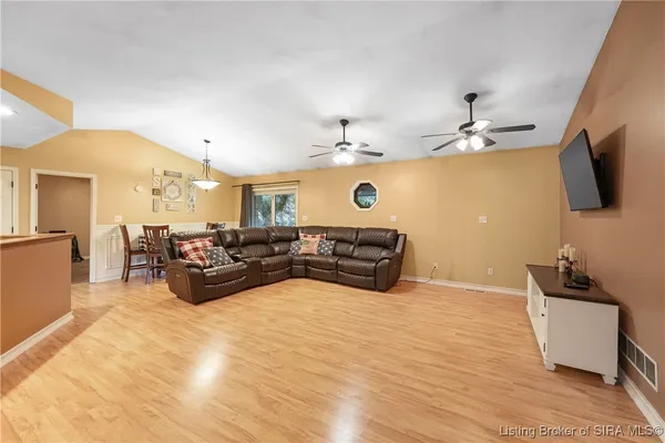 $415,000 | 5226 Buck Creek Road, Floyds Knobs, IN 47119