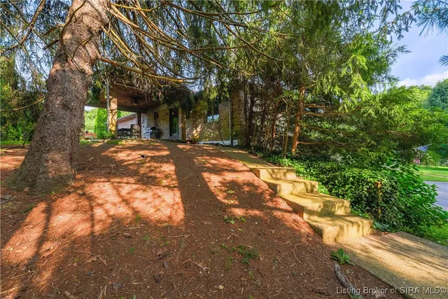 $415,000 | 5226 Buck Creek Road, Floyds Knobs, IN 47119