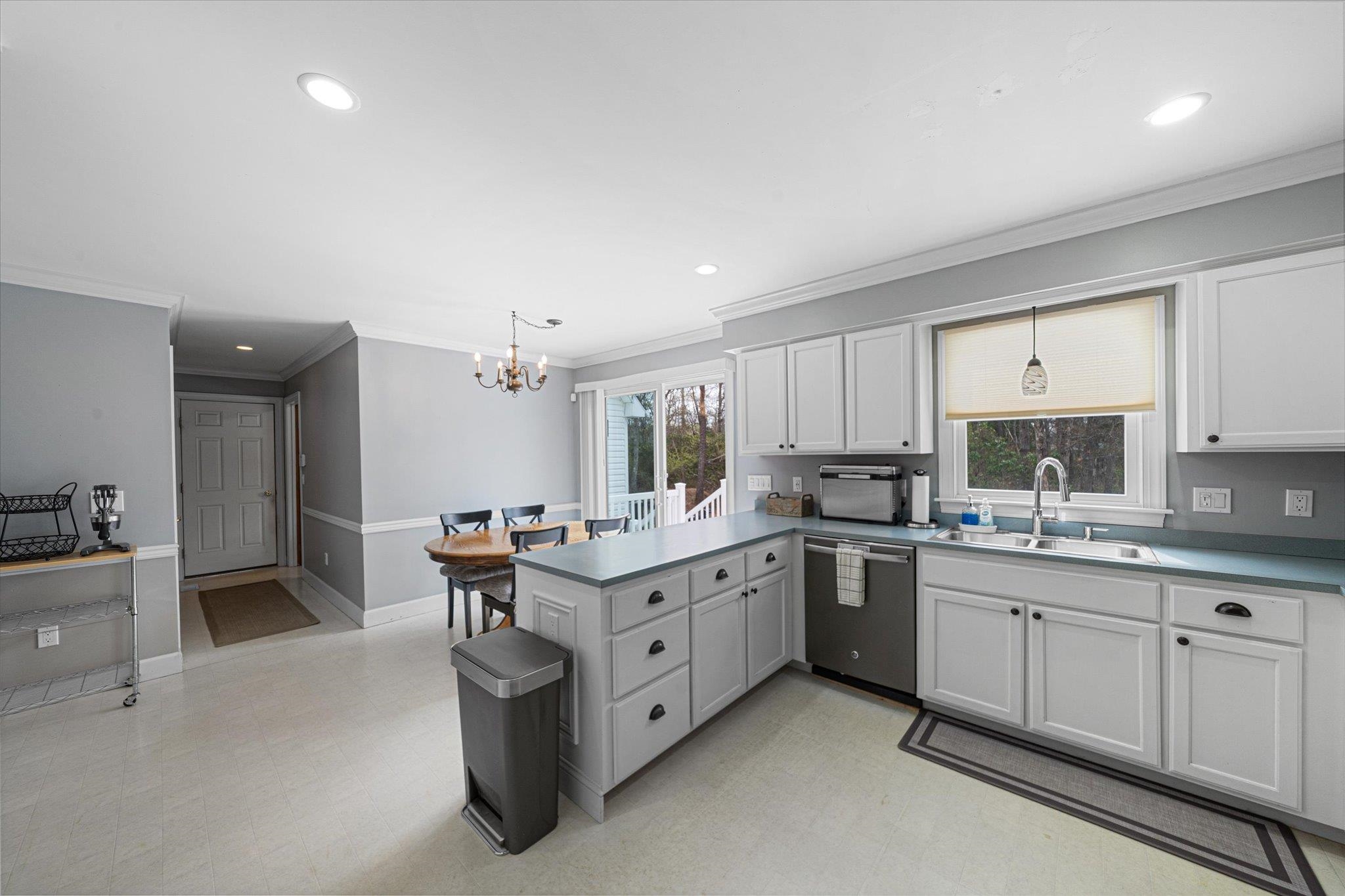10 Laurel Ridge Road Seaville, NJ 08230 - Photo 6 of 36 Gallery Image 6