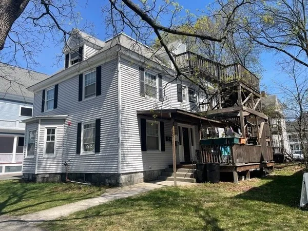 $750,000 | 60 Fruit Street, Worcester, MA 01609