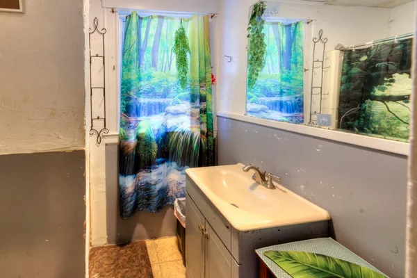 $750,000 | 60 Fruit Street, Worcester, MA 01609