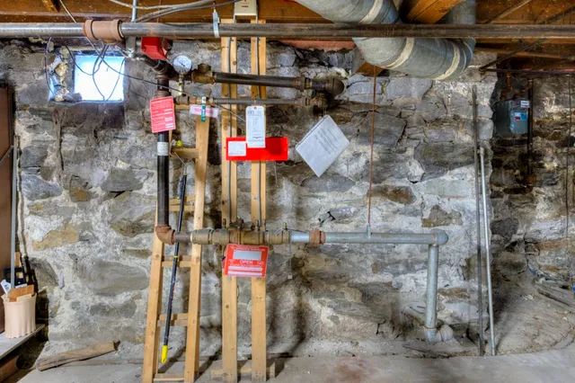 $750,000 | 60 Fruit Street, Worcester, MA 01609