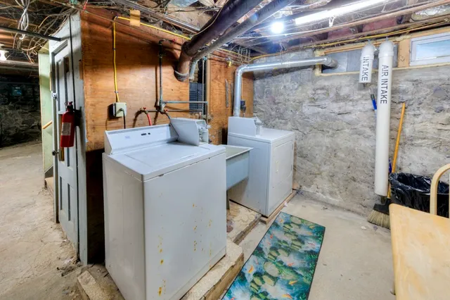 $750,000 | 60 Fruit Street, Worcester, MA 01609