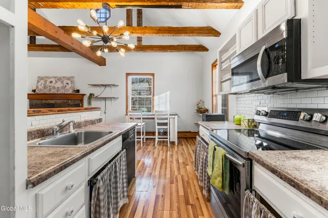 $229,900 | 1727 Thacher Pk Road, Berne, NY 12059