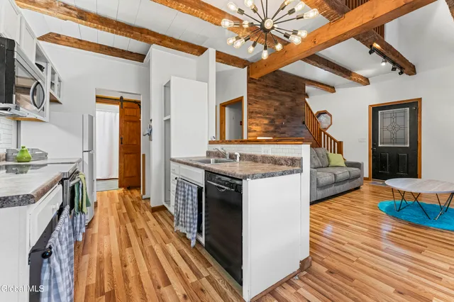 $229,900 | 1727 Thacher Pk Road, Berne, NY 12059