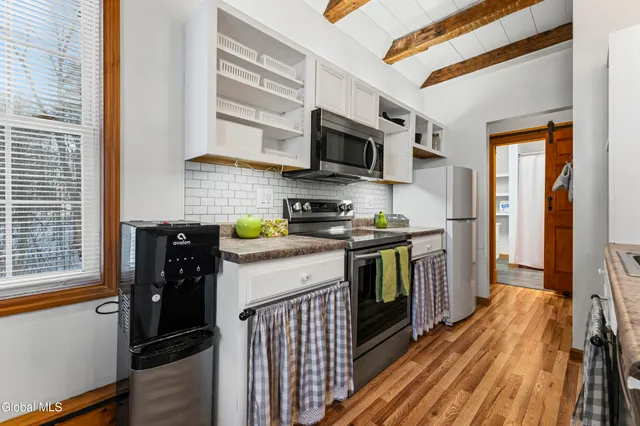 $229,900 | 1727 Thacher Pk Road, Berne, NY 12059