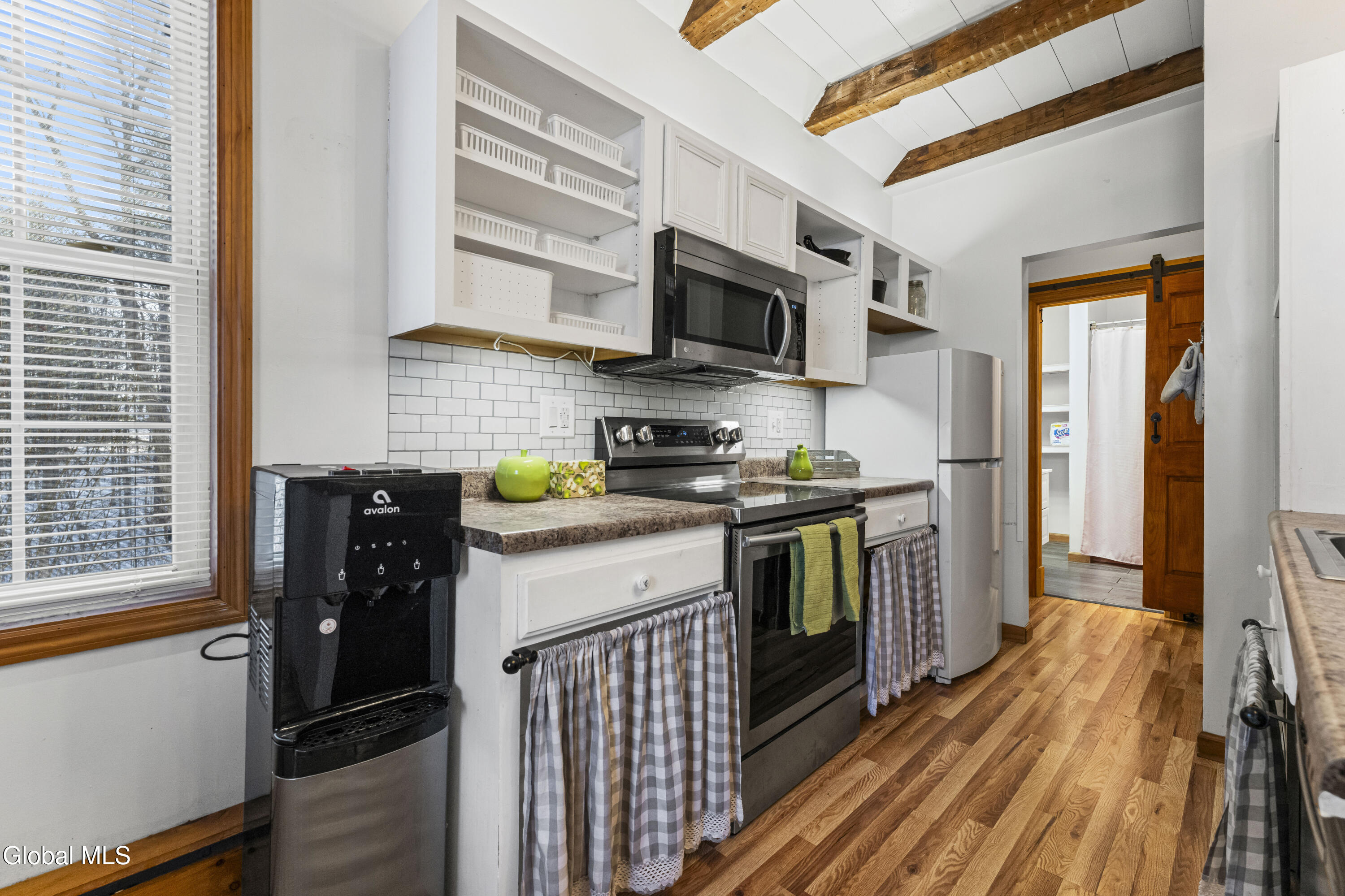 1727 Thacher Pk Road Berne, NY 12059 - Photo 16 of 44 3 Kitchen 3