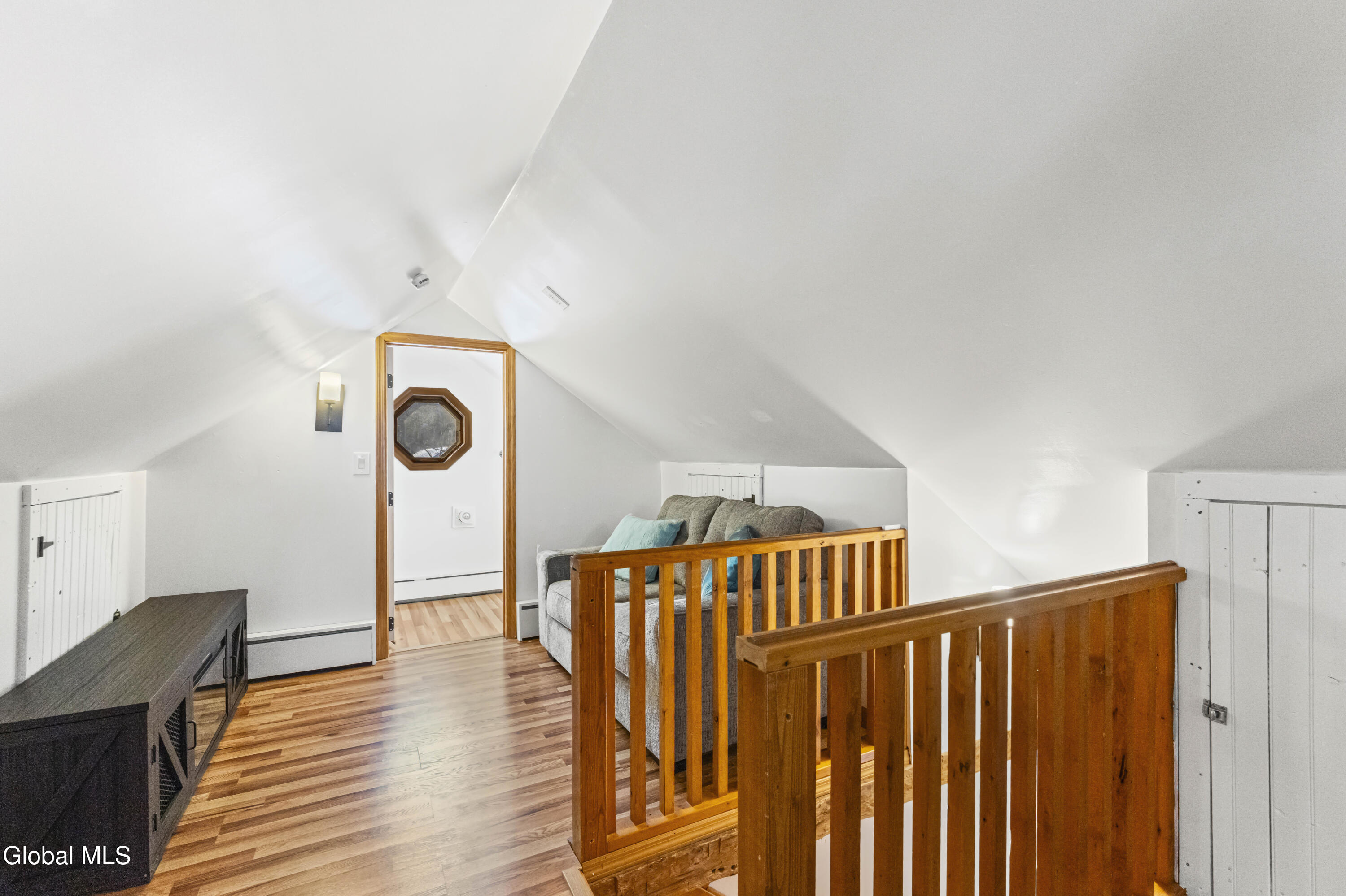 1727 Thacher Pk Road Berne, NY 12059 - Photo 23 of 44 5 2nd Floor 3