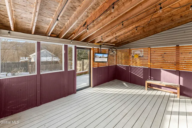 $229,900 | 1727 Thacher Pk Road, Berne, NY 12059