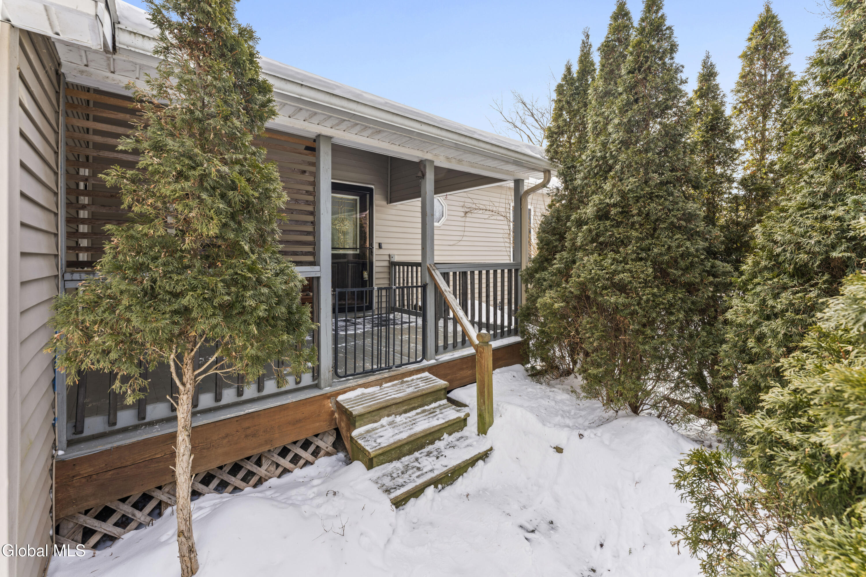 1727 Thacher Pk Road Berne, NY 12059 - Photo 6 of 44 0 Front 3