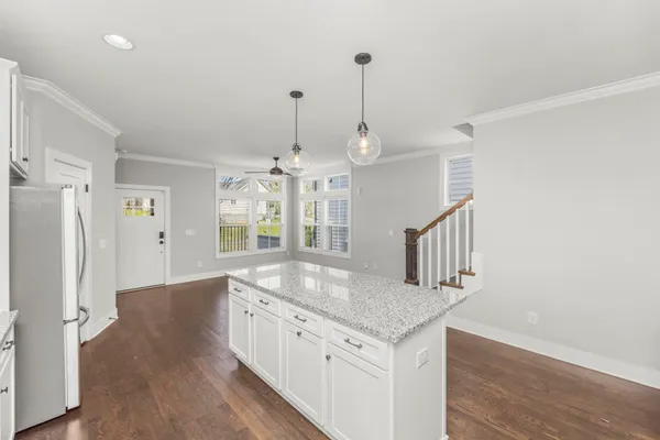 $3,800 | 505 A Moore Avenue, Nashville, TN 37203