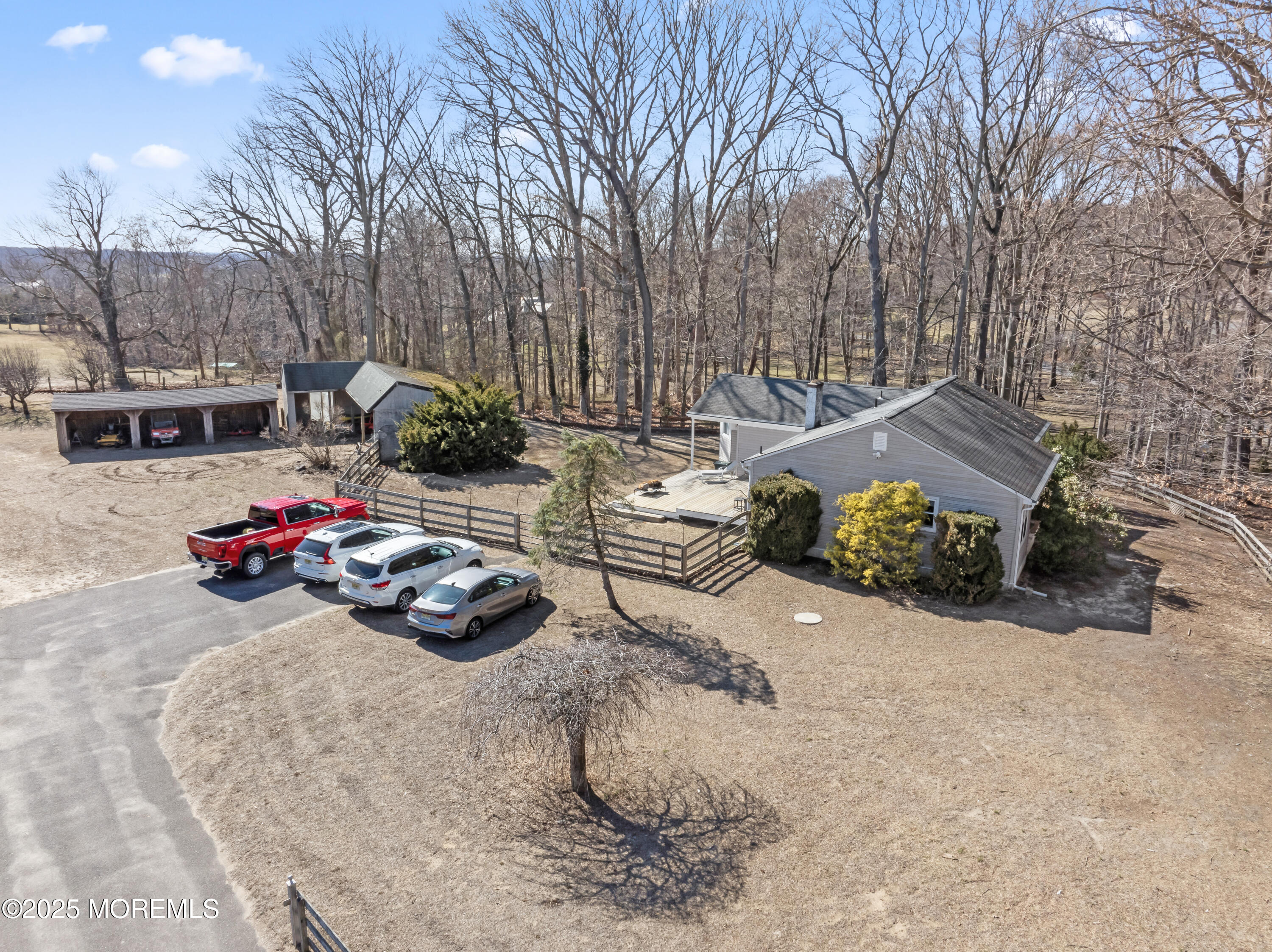 35 Rues Road Cream Ridge, NJ 08514 - Photo 2 of 46 a view of a backyard