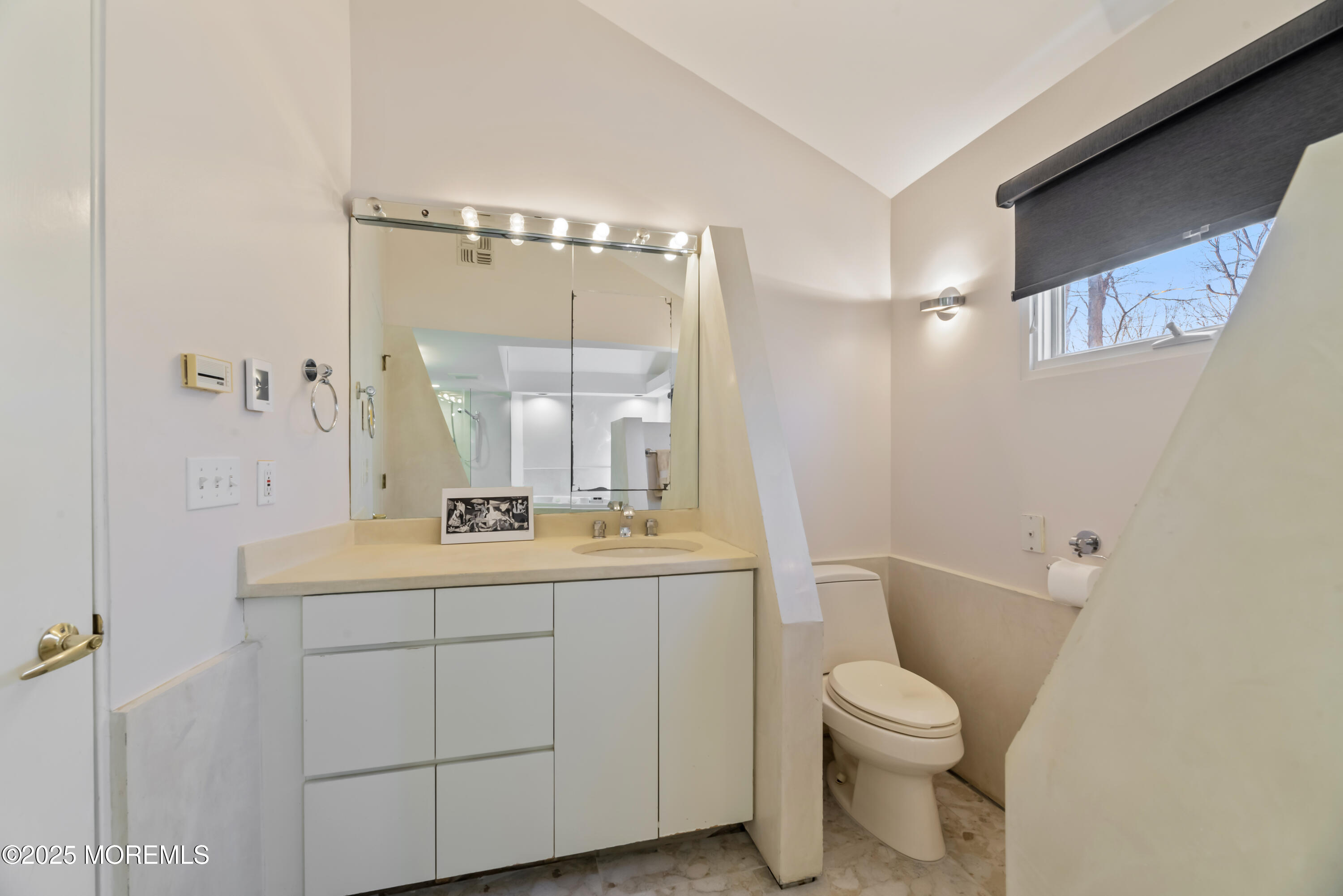 35 Rues Road Cream Ridge, NJ 08514 - Photo 42 of 46 a bathroom with a toilet a sink and mirror