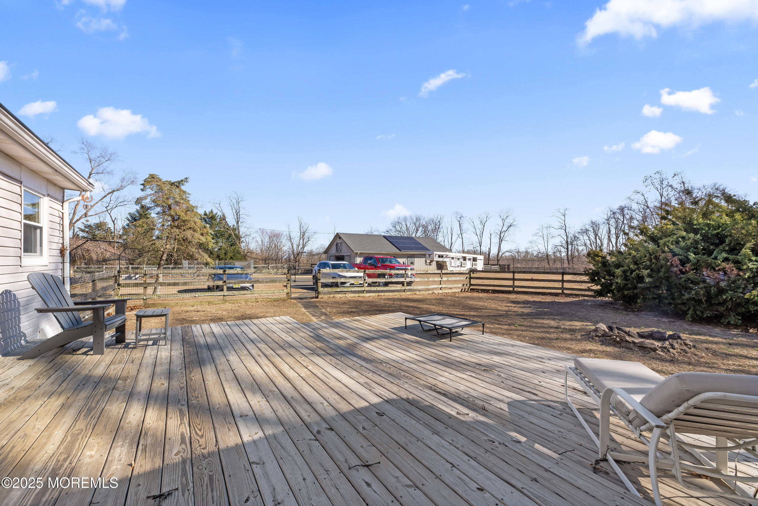 35 Rues Road Cream Ridge, NJ 08514 - Photo 5 of 46 a view of outdoor space with seating area