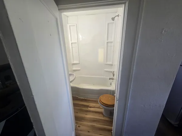 $750 | 2807 Oakland Boulevard Northwest, Unit 4, Roanoke, VA 24012