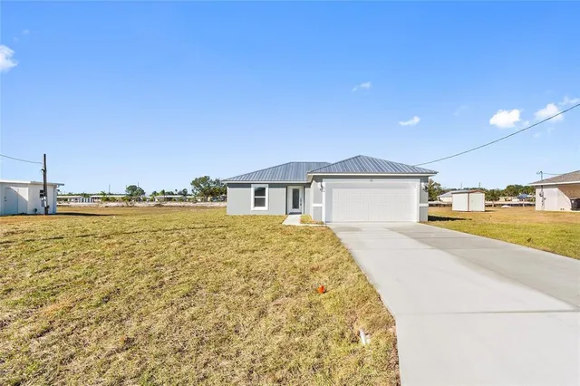 $274,900 | 12 Armbruster Court, Frostproof, FL 33843