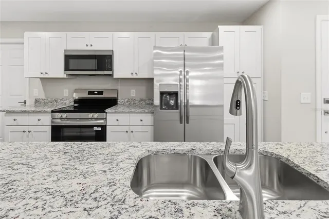 $274,900 | 12 Armbruster Court, Frostproof, FL 33843