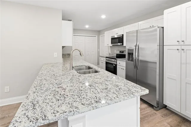 $274,900 | 12 Armbruster Court, Frostproof, FL 33843