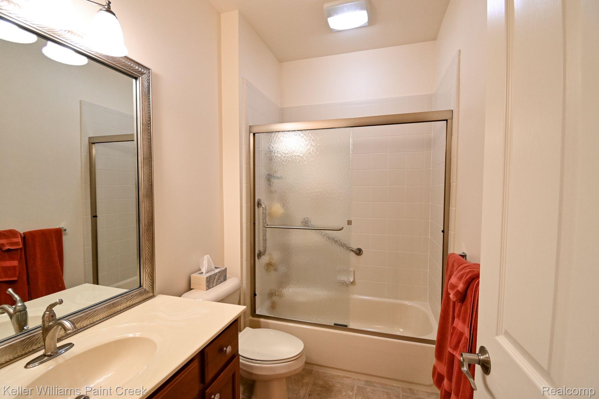 3663 Tremonte Circle Rochester, MI 48306 - Photo 27 of 32 Gallery Image 27