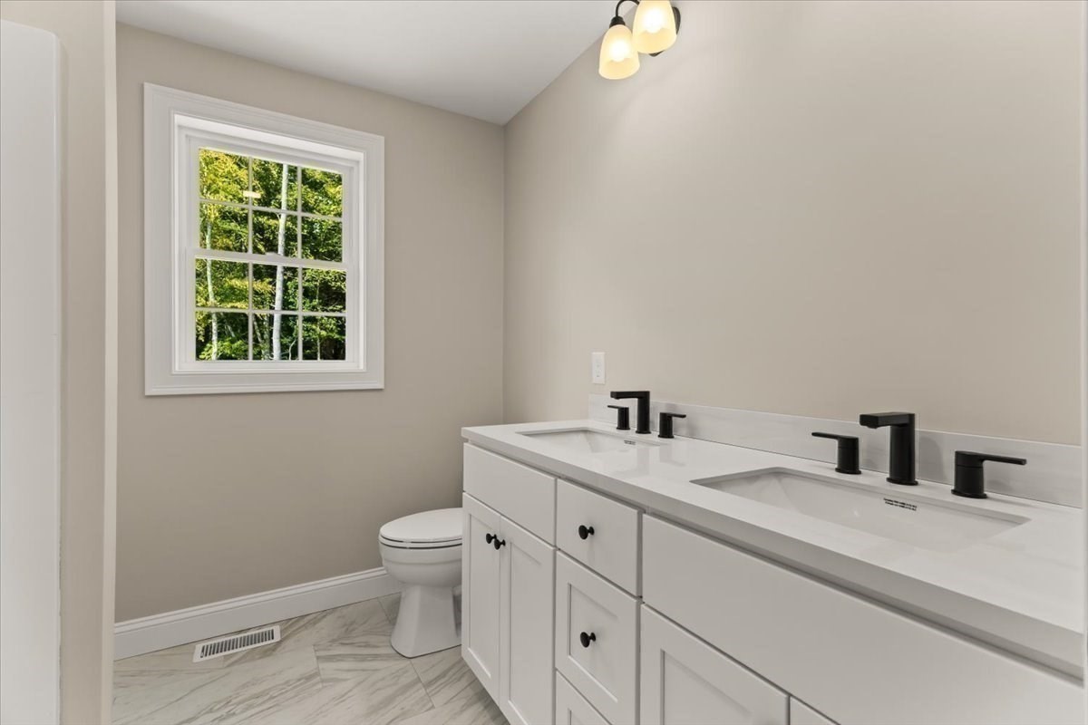 35 Keene Road Acushnet, MA 02743 - Photo 21 of 33 Gallery Image 21