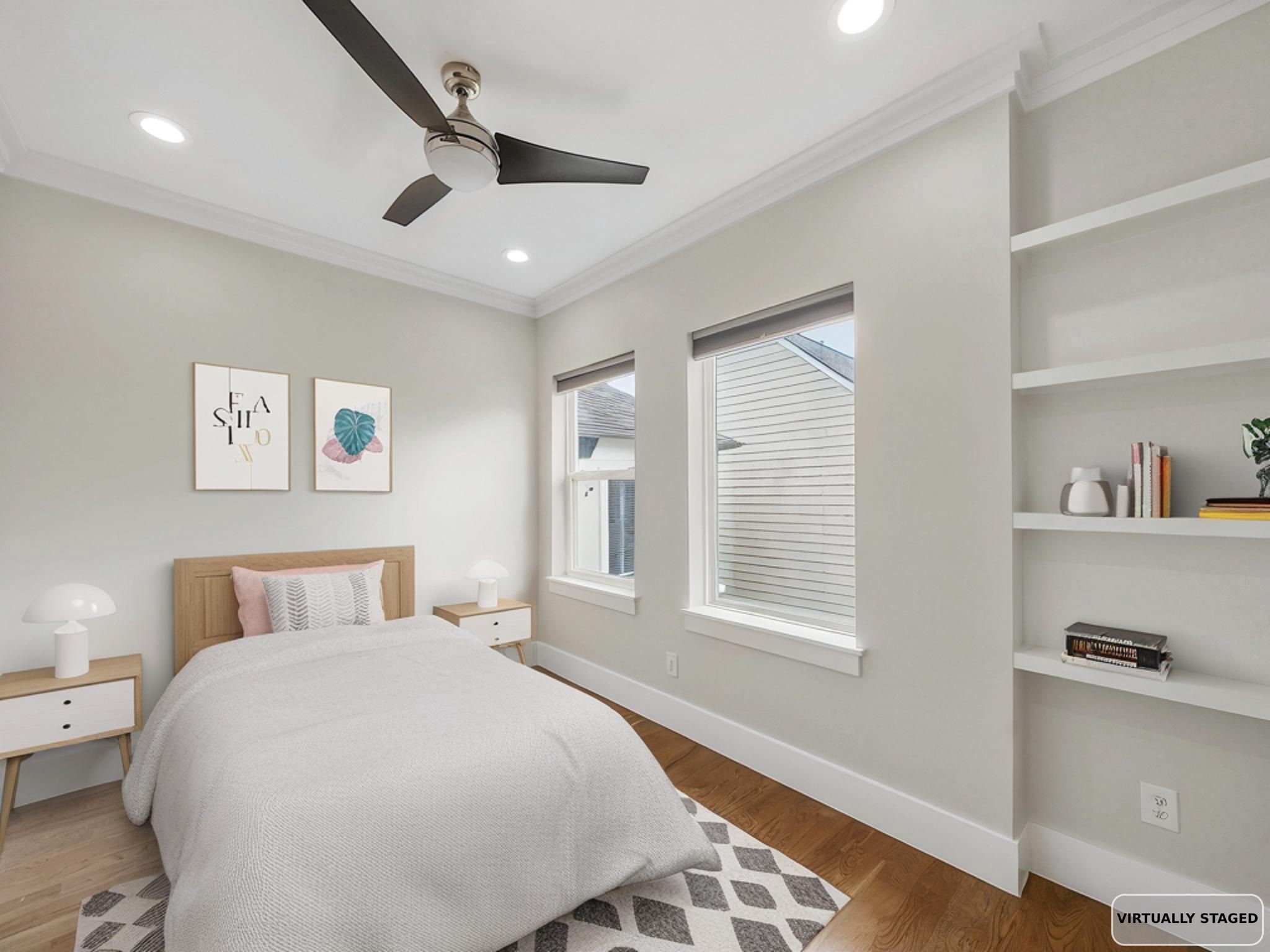 1512 Thompson Street, Unit 2 Houston, TX 77007 - Photo 32 of 39 Virtually staged secondary bedroom with built in bookcase!