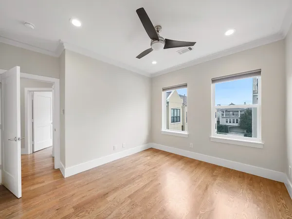 $3,600 | 1512 Thompson Street, Unit 2, Houston, TX 77007