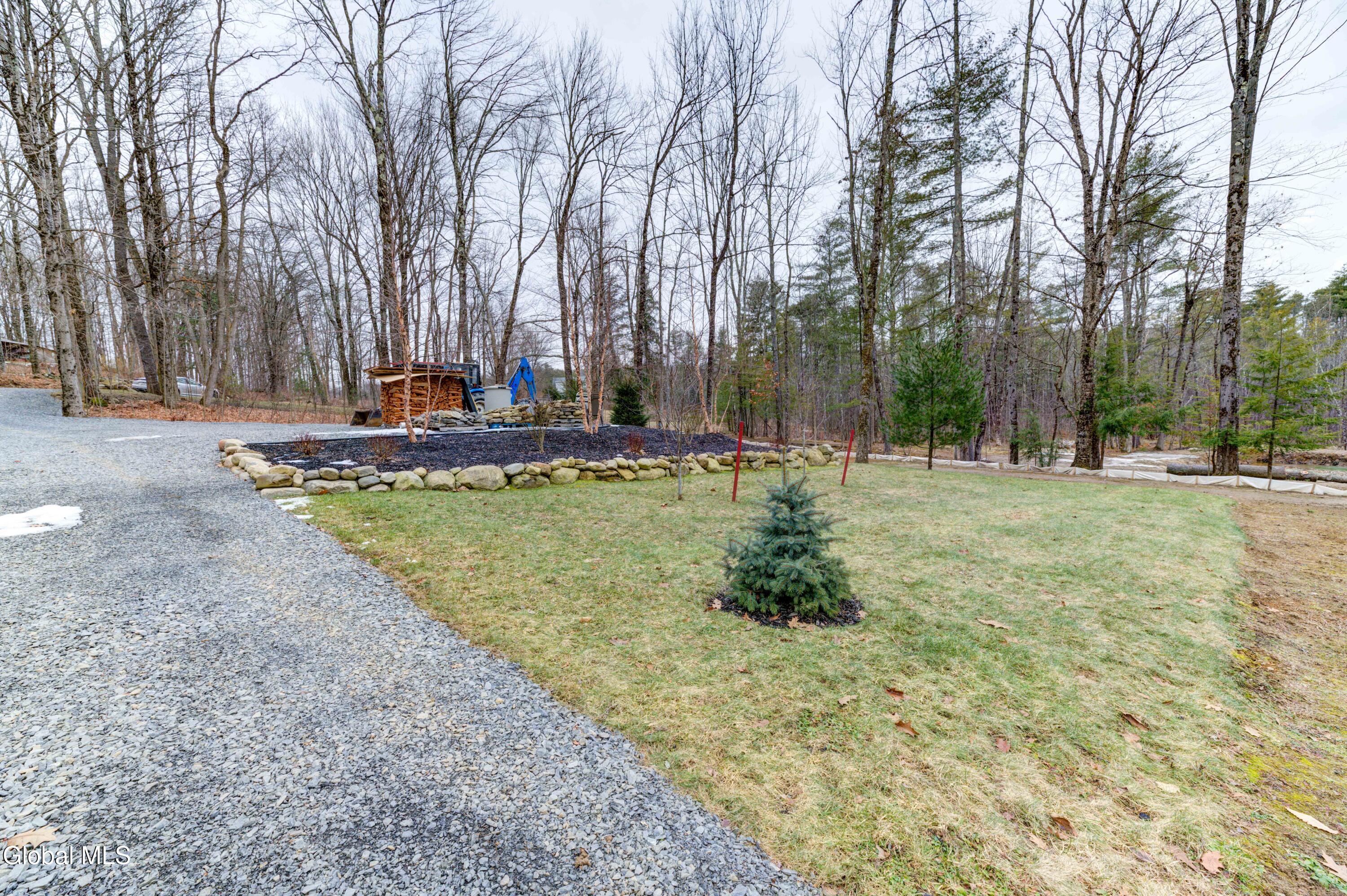 450 Sacandaga Road Perth, NY 12095 - Photo 13 of 59 3-454 Sacandaga 2