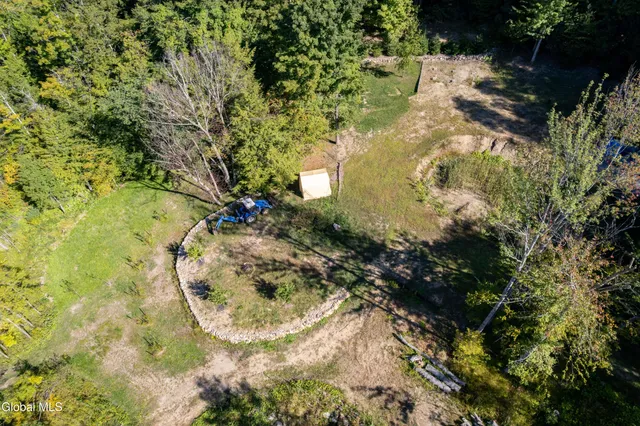 $99,900 | 450 Sacandaga Road, Perth, NY 12095