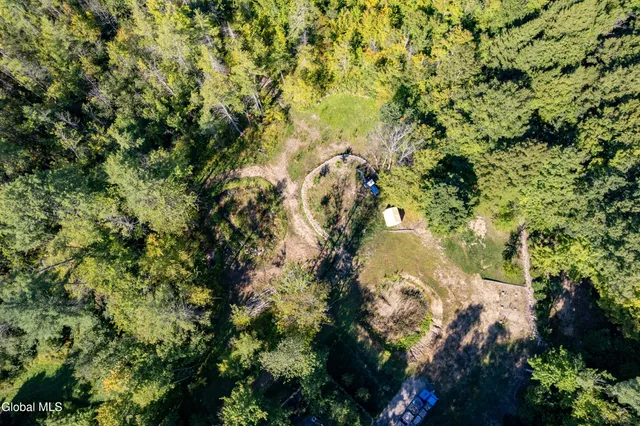 $99,900 | 450 Sacandaga Road, Perth, NY 12095