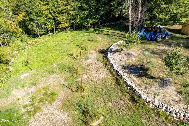 $99,900 | 450 Sacandaga Road, Perth, NY 12095