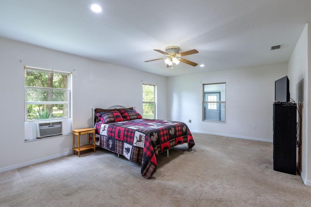 4671 Southwest 80th Way Lake Butler, FL 32054 - Photo 17 of 59 Gallery Image 17