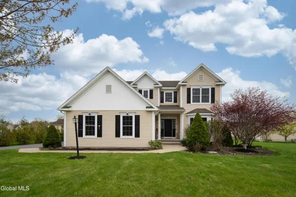 $829,900 | 3 Skybrook Circle, Clifton Park, NY 12065