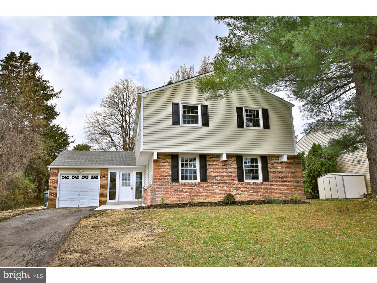416 Hogeland Road Southampton, PA 18966 - Photo 2 of 23 Gallery Image 2