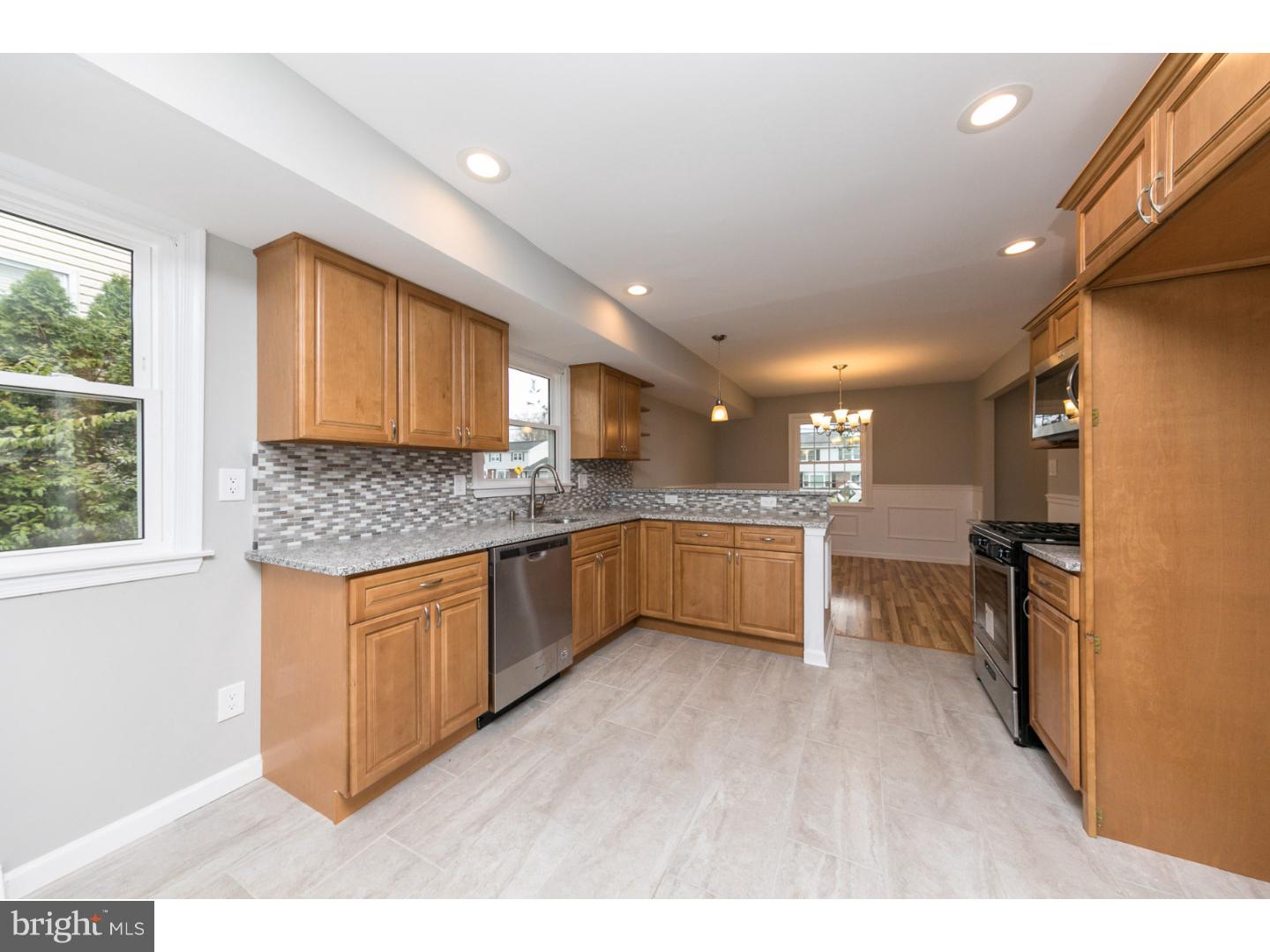416 Hogeland Road Southampton, PA 18966 - Photo 7 of 23 Gallery Image 7