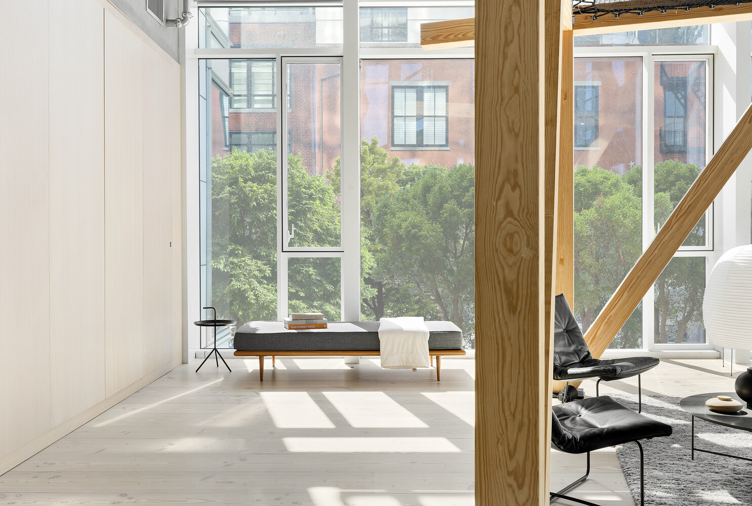 165 Charles Street, Unit 1 Manhattan, NY 10014 - Photo 4 of 17