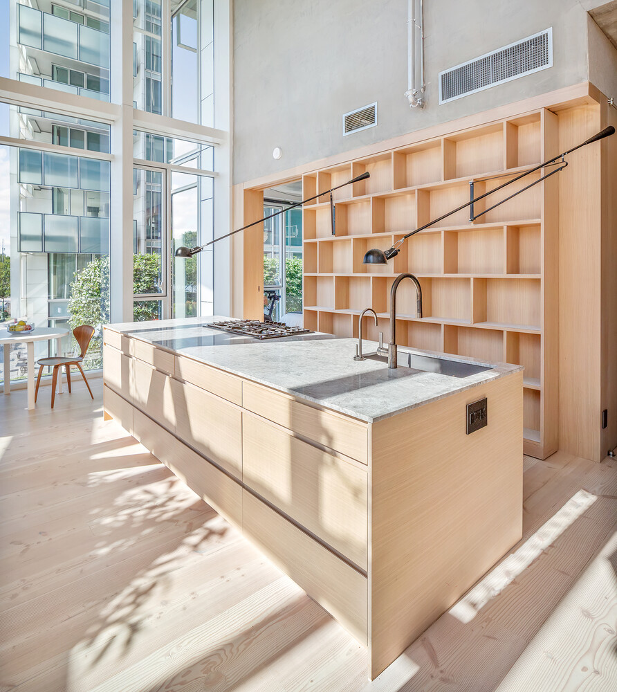 165 Charles Street, Unit 1 Manhattan, NY 10014 - Photo 5 of 17