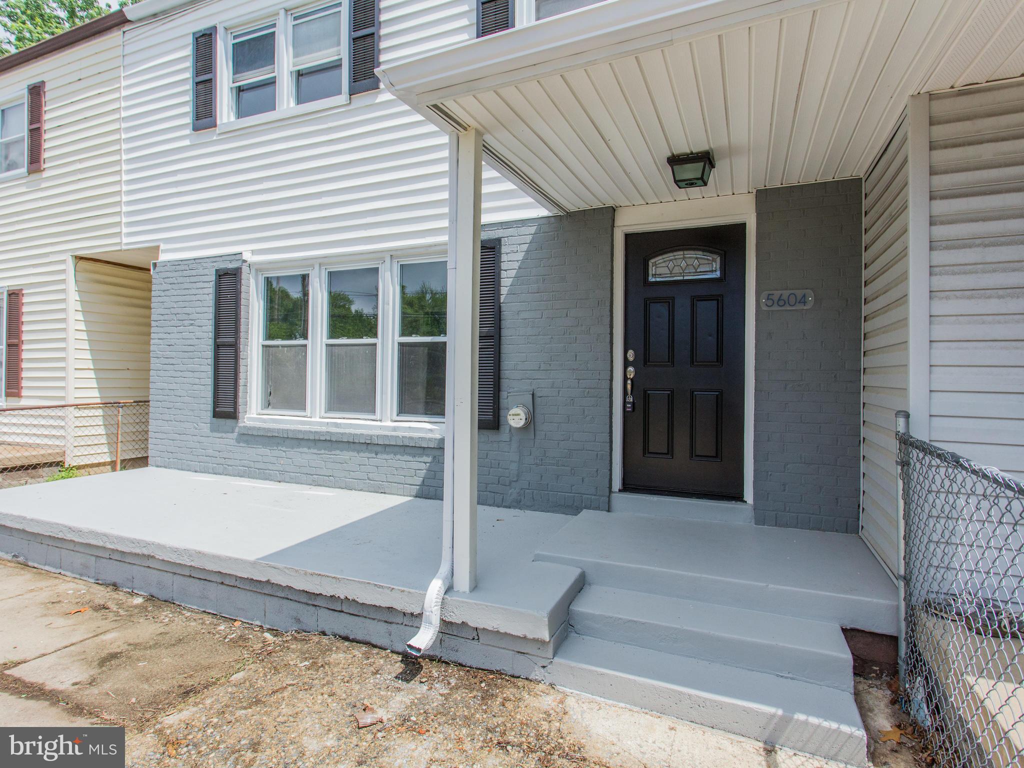 5604 Walker Mill Road Capitol Heights, MD 20743 - Photo 3 of 30 Porch
